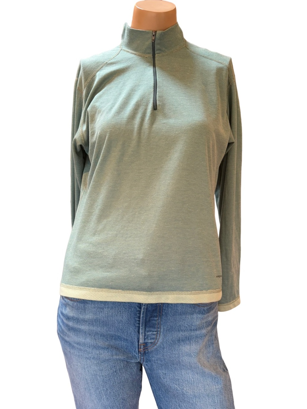 Patagonia Capilene 3 Midweight Zip Neck Sage Green Stripe Women’s L 19.5” ptp